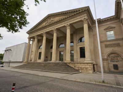 Landtag: Landesregierung soll sich für Aufhebung der Einschränkung bei Integrationskursen starkmachen