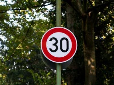 Wunstorfer Straße wird durchgehend Tempo 30