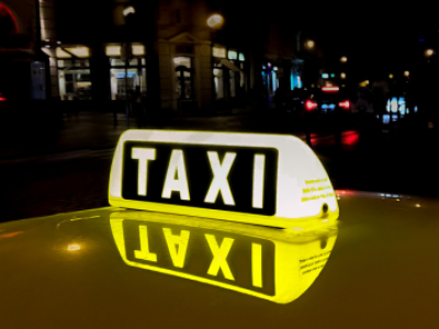 Langenhagen: Unbekannter versucht auf Taxifahrer zu schießen